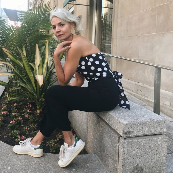 Club Monaco viral black & white polka dot Konstance silk jumpsuit - 4 (Small) - Picture 3 of 4